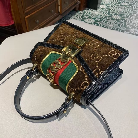 N16 Slightly Used Gucci Sylvie Brown velvet small shoulder straps Bag - Picture 9 of 15